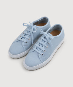 Canvas Sneaker