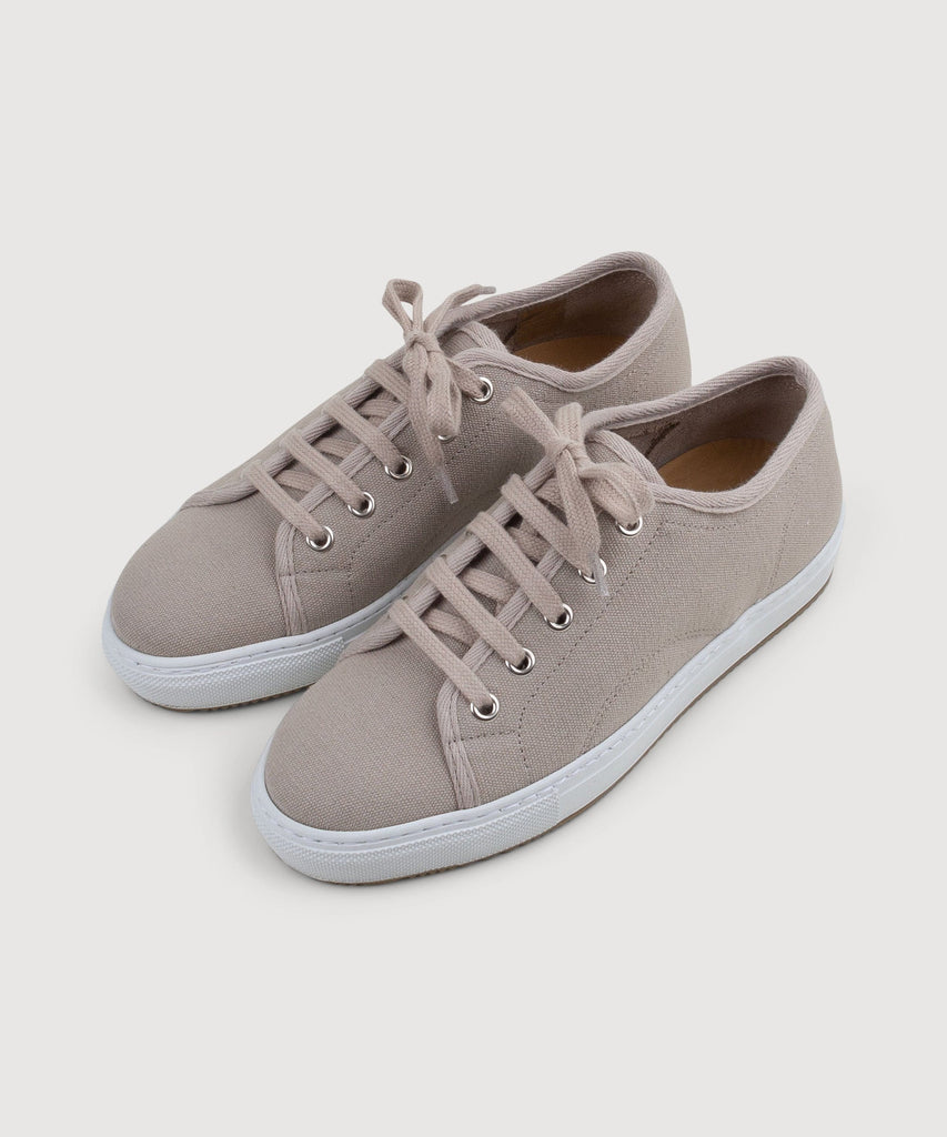 Canvas Sneaker