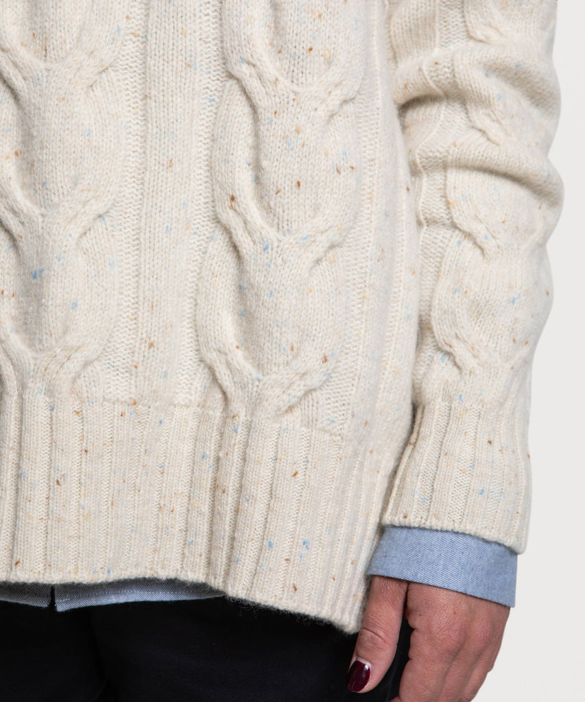 Relaxed Cable Knit Sweater